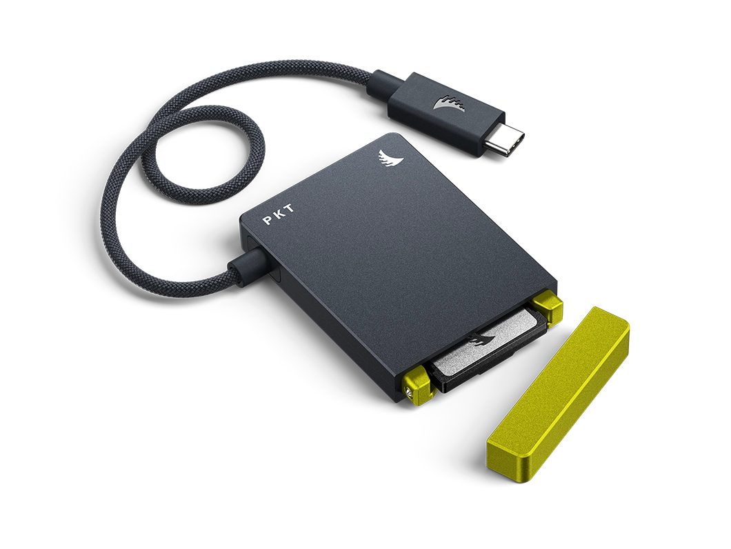 CFexpress B Card Reader PKT wit grey body and yellow cap with USB 3.2 Cable displayed without background