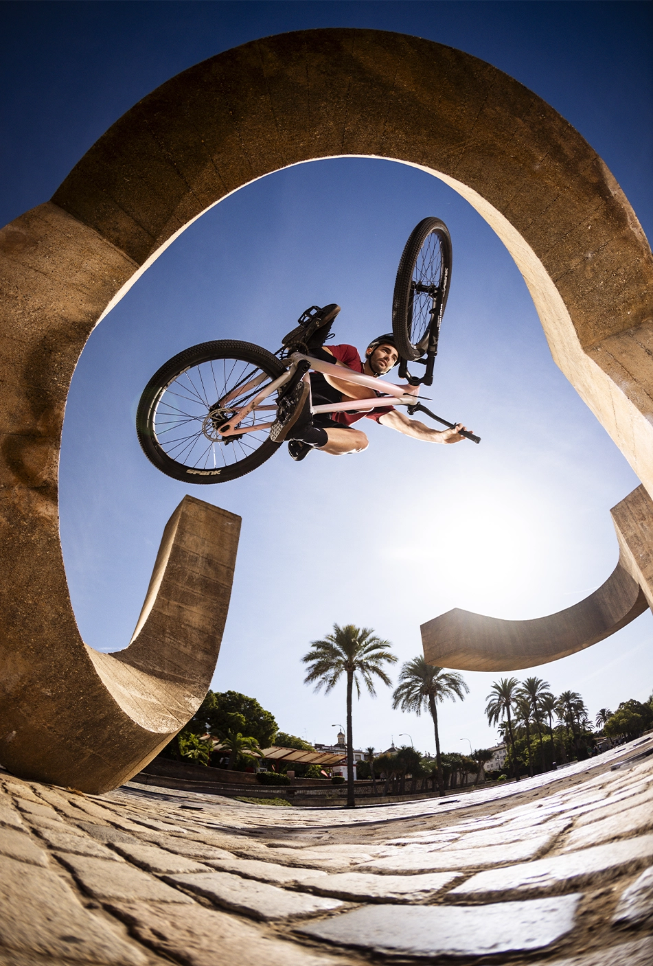 Collective_Fernando-Rodriguez-Marmolejo_Content-Portrait_01